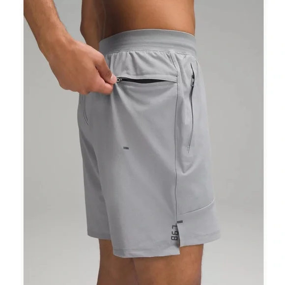 New Lululemon License to Train Linerless Short 7" in Rhino Grey Medium - Picture 4 of 5
